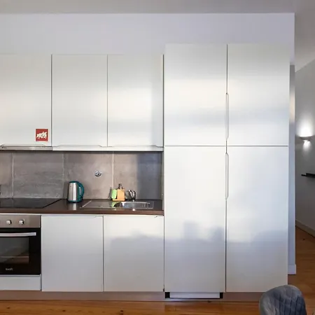 Apartment Authentic House *