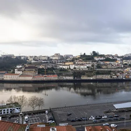 Apartment Authentic House *