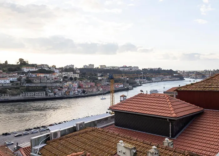 アパート Authentic House