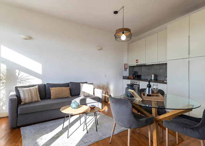 Authentic House * ポルト