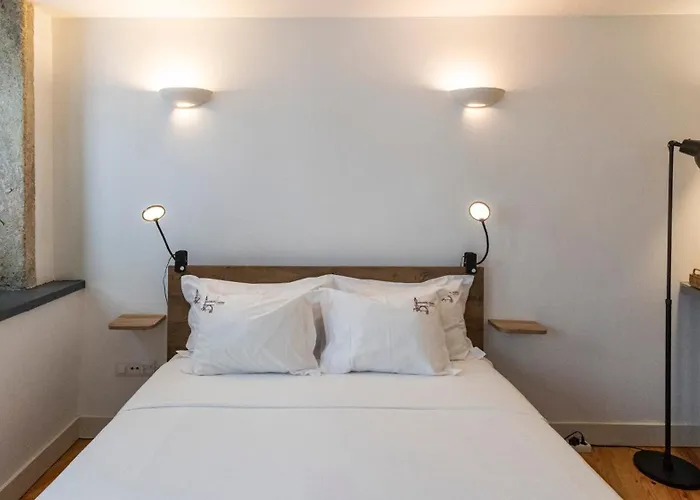 Authentic House Apartment *