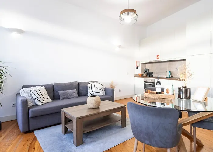 Authentic House Apartment *